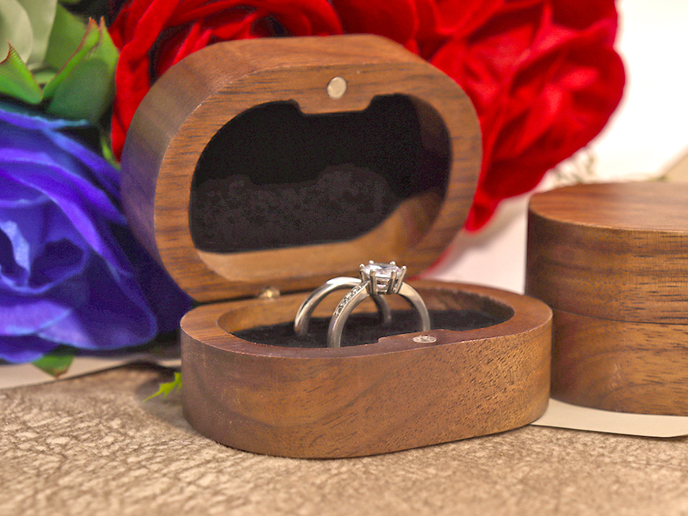 大椭圆黑胡桃木求婚戒指盒复古对戒盒珠宝首饰雕刻收纳包装礼盒女详情6