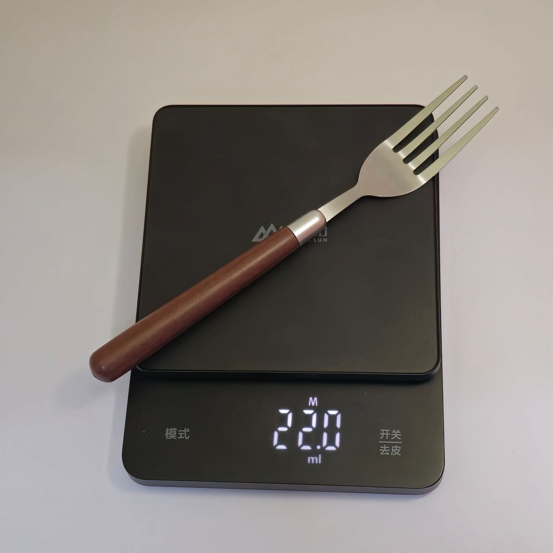 仿胡桃木柄简约质感不锈钢勺子叉子套装家用西餐餐勺高颜值餐具详情15