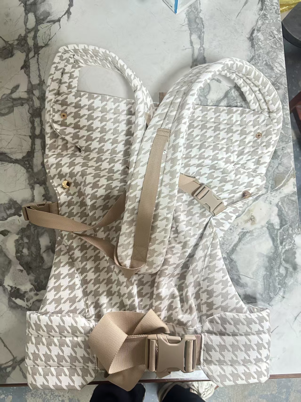 亚马逊双肩婴儿多功能可调节背带纯棉可用宝宝儿童抱娃神器腰凳详情7