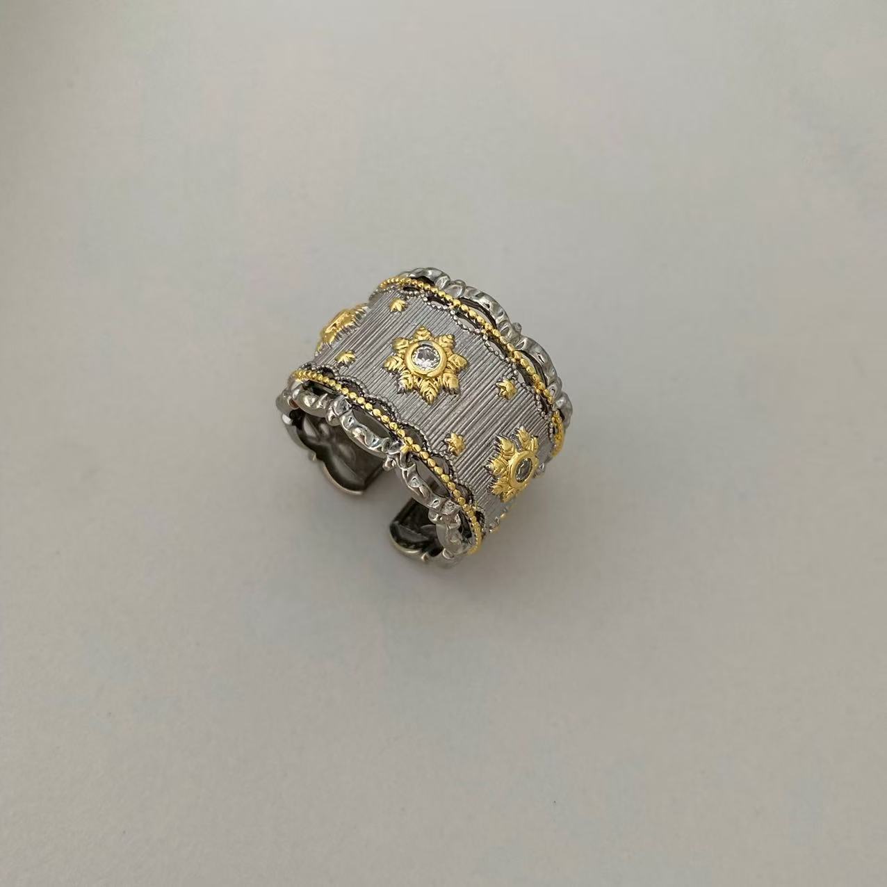 Medieval court-style brushed craftsmanship, high-end vintage cloche ring bracelet, fashionable, exquisite and trendy set pic 6