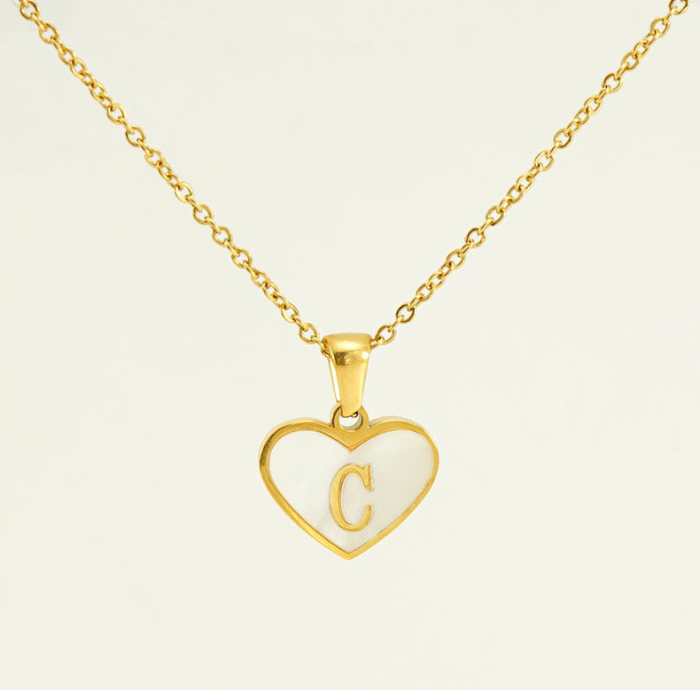 Cross-border bestseller: 26-letter heart-shaped shell necklace, a versatile stainless steel letter pendant for women with a European and American style pic 33