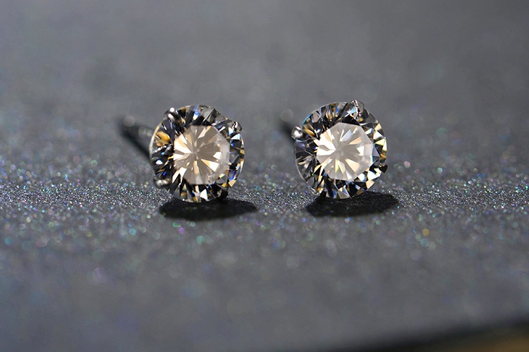 不锈钢饰品锆石耳钉四爪包钻钛钢真空电镀18K不掉色耳骨钉批发详情20