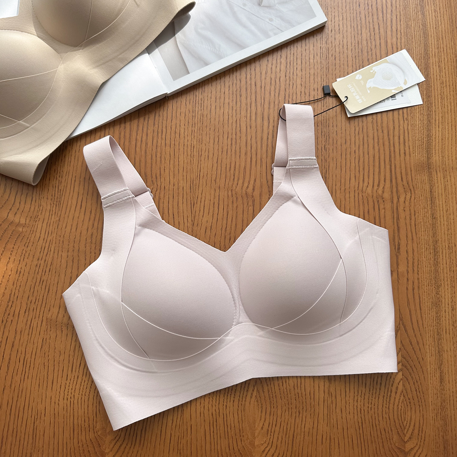 Full-cup latex bra for women, thin cup side-folding and adjustable bra, with a large bust that looks smaller, lifting and anti-sagging pic 76