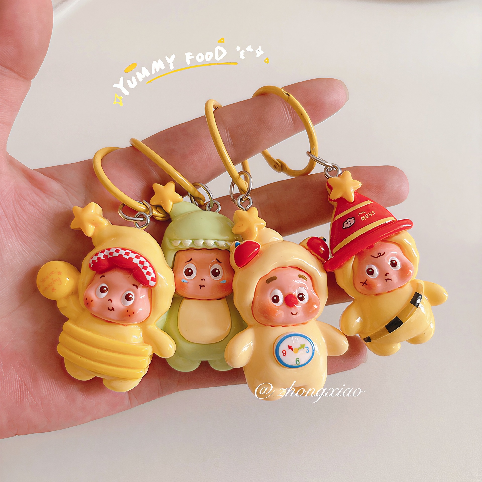 Cute large cartoon star character keychain pendant, creative bag pendant, backpack accessory, best friend and couple gift pic 7