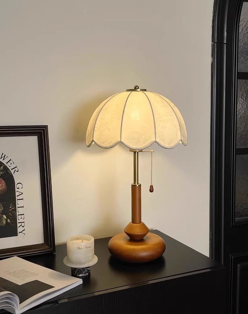 Chinese-style solid wood printed fabric table lamp, decorative table lamp for living room, bedroom and bedside, eye-protecting lamp for homestay, hotel and study pic 12