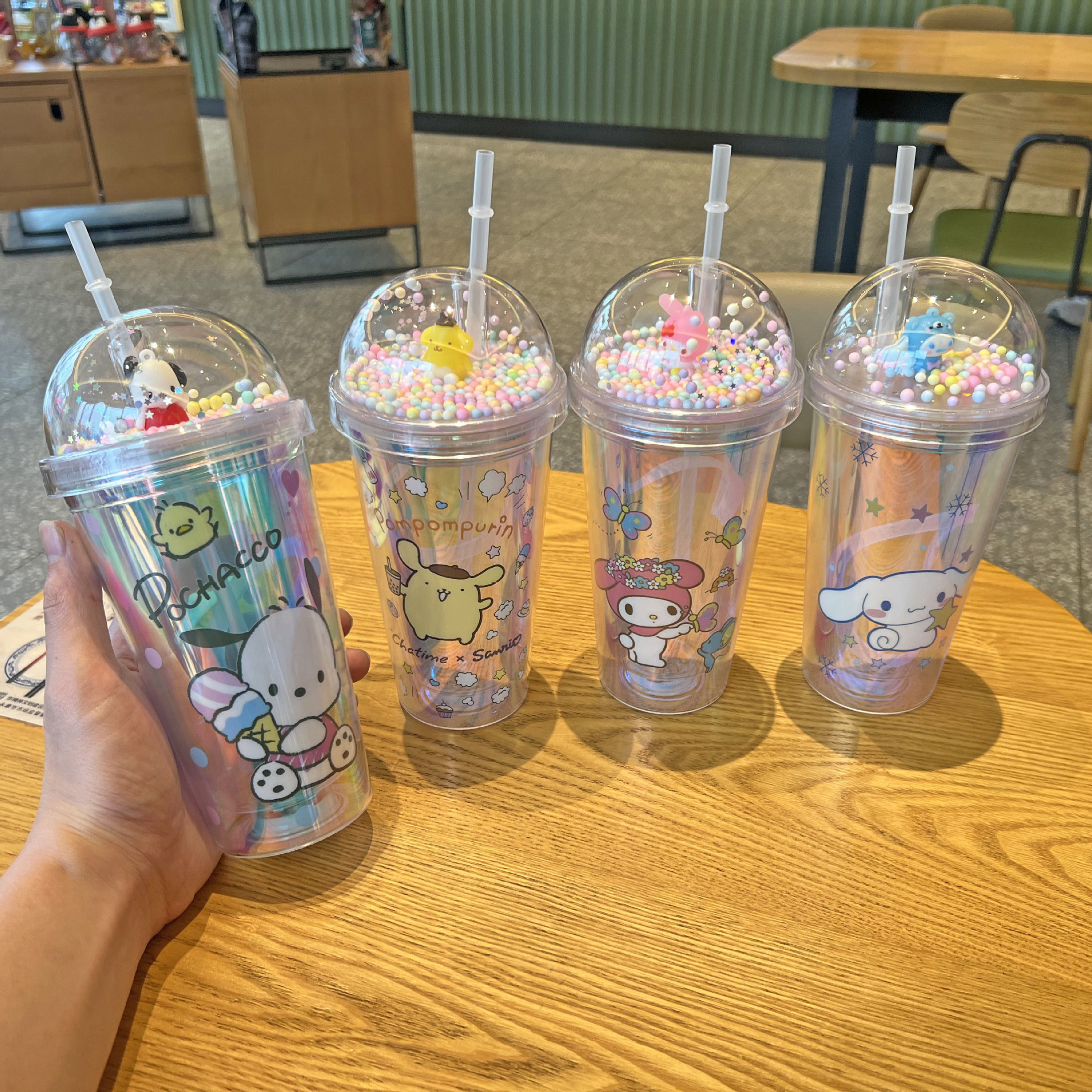 跨境新款三丽欧水杯批发双层观景塑料杯儿童卡通库洛米镭射吸管杯详情6