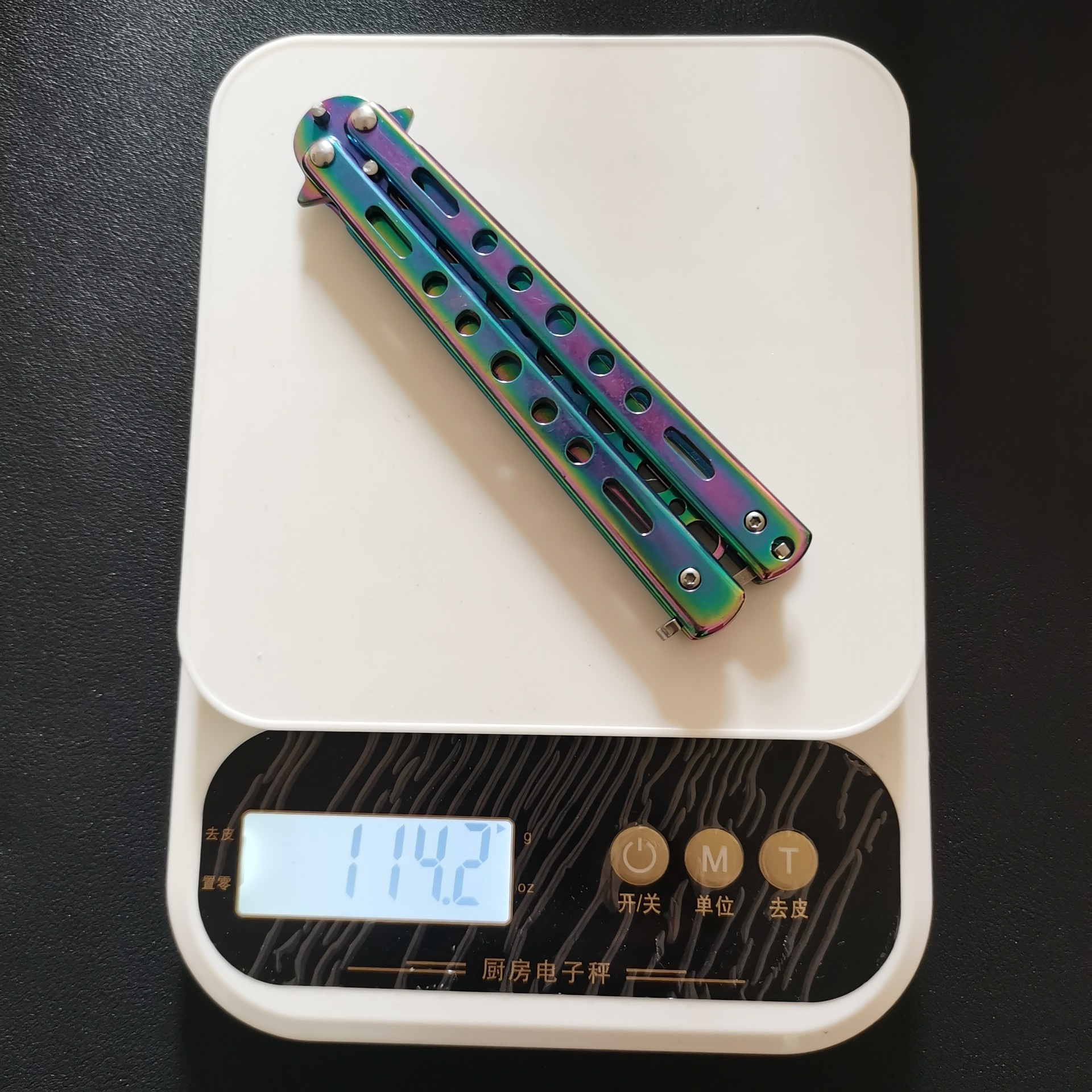 Wholesale butterfly knives, folding knives, multi-functional outdoor practice knives, non-cutting edge fancy self-defense portable game knives pic 3