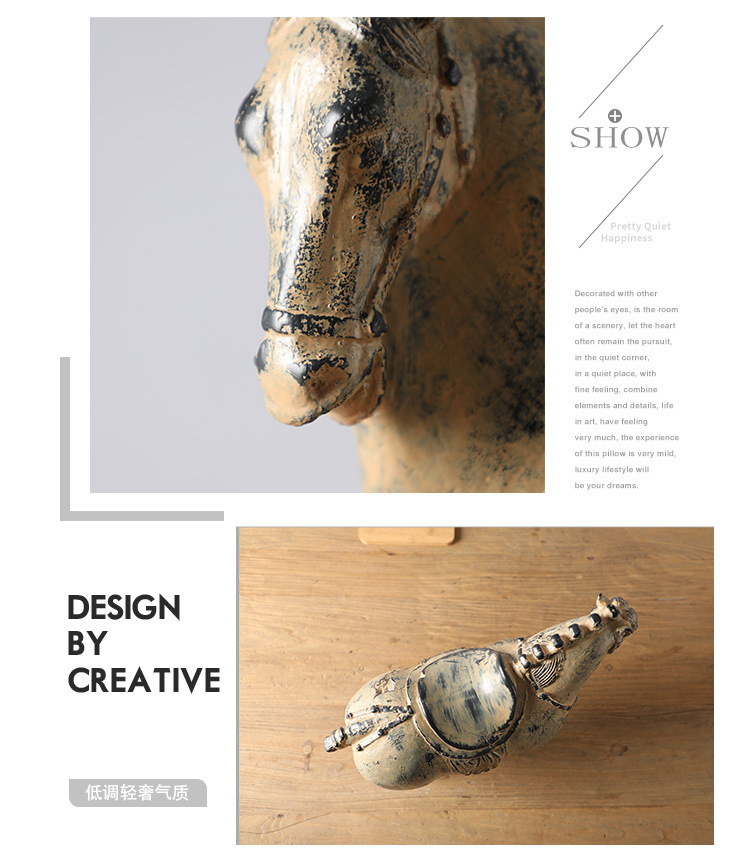 2026 Resin horse statues, hotel and home handicrafts, ornaments, handcrafted items, exquisite decorative items pic 3