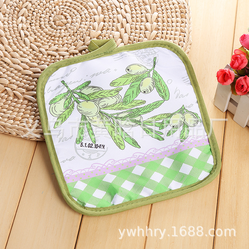 【 Chi Jia 】 Enlarged square digital printed fabric placemats and coasters, European-style cartoon fruit cute placemats pic 4