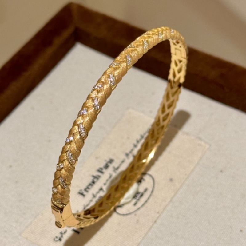 French retro Italian brushed wheat ear woven bracelet, diamond-encrusted, light luxury, exquisite, fashionable and versatile new Chinese style bracelet pic 4