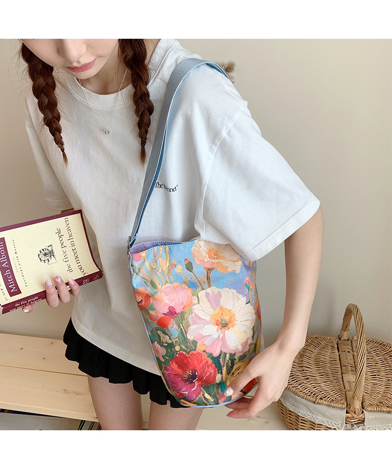 大容量国风印花水桶包女创意花卉个性手提单肩包设计感休闲斜挎包详情34