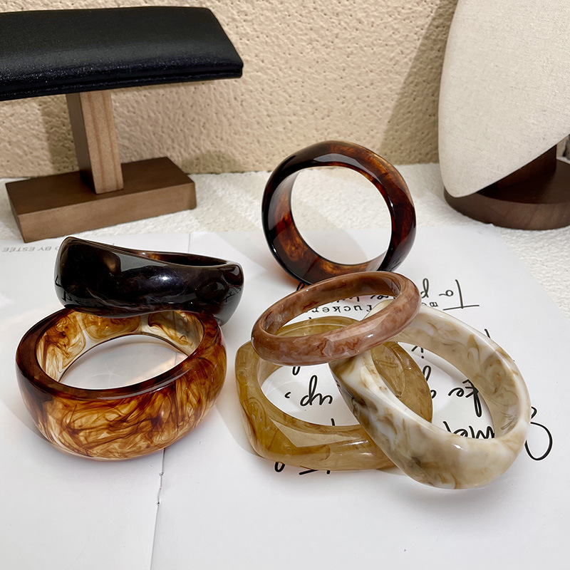 Acetic acid niche irregular acrylic wide-edge bracelet, a retro and high-end vintage bracelet with a unique design for women pic 14