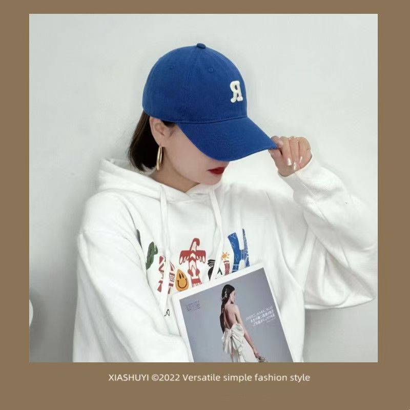 The new large-head baseball cap with a deep top and wide brim, embroidered letters, is a versatile and trendy solid-color baseball cap pic 7