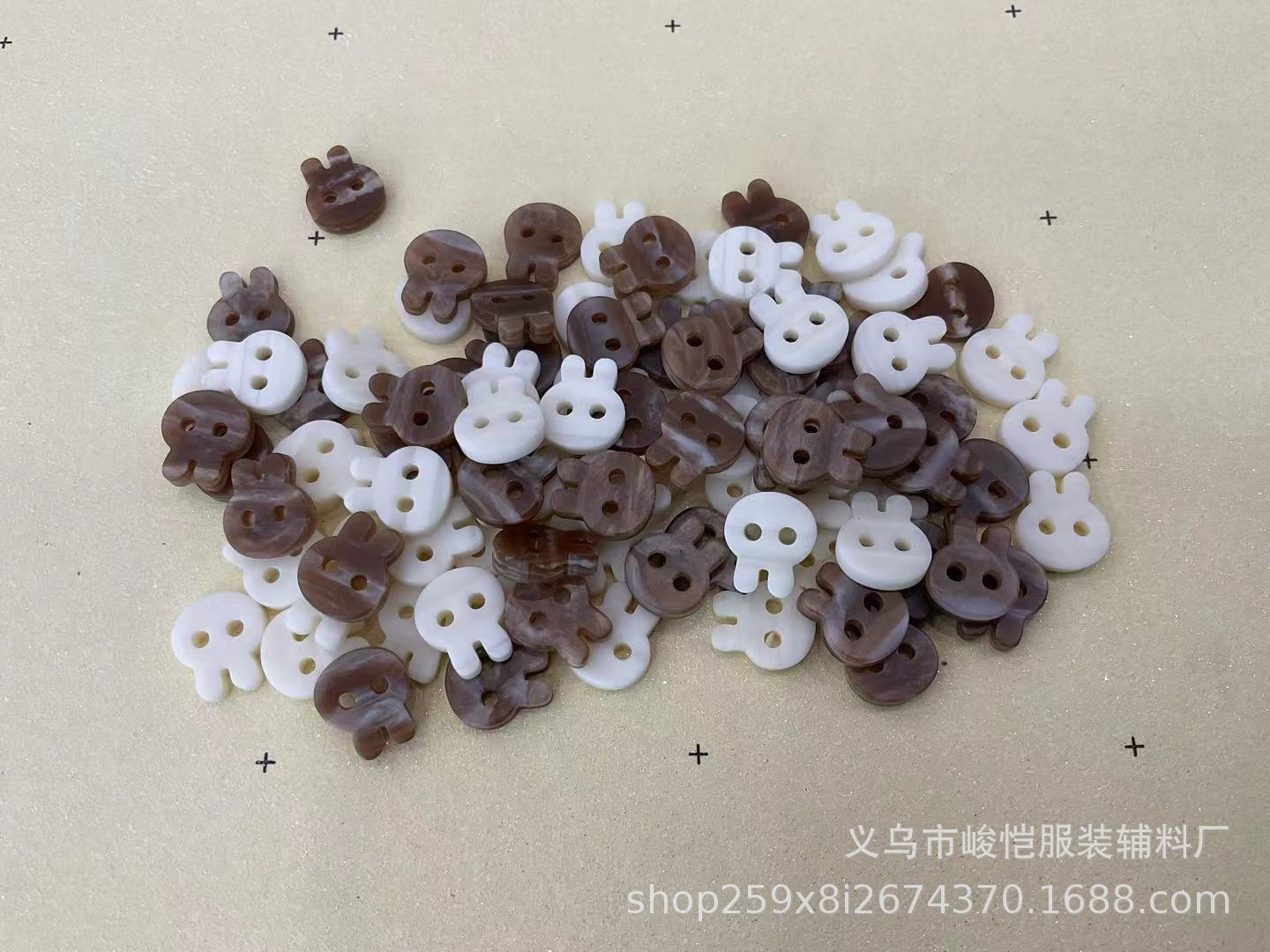 A set of 20 colored buttons, metal four-piece buttons, disc buttons, cufflinks and buttons pic 13