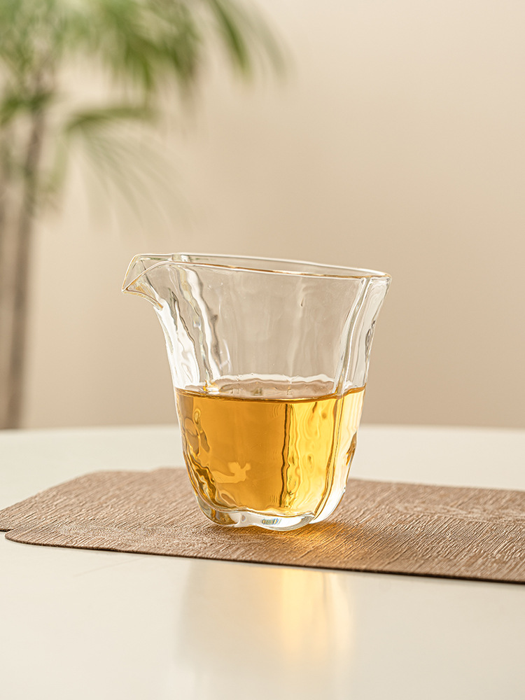 海棠花透明公杯匀杯高硼硅玻璃公道杯茶海耐高温高档泡茶具分茶器详情10