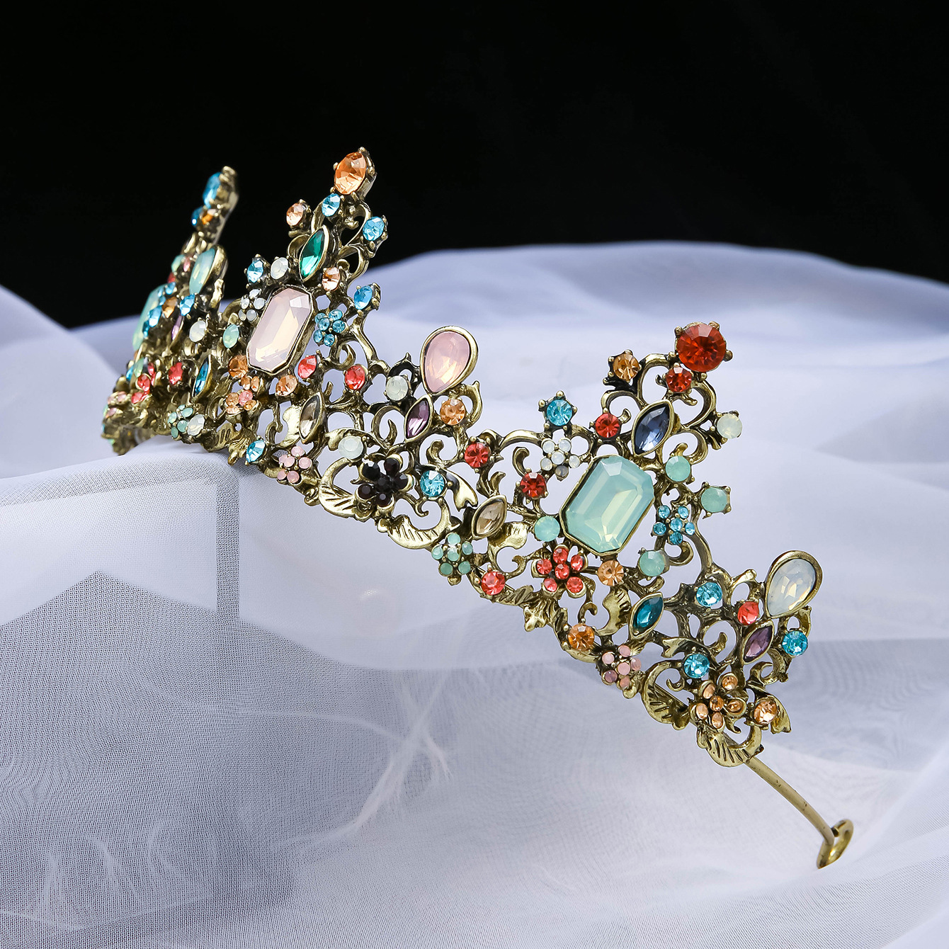 新款欧美满钻超闪银色半圆皇冠新娘结婚头饰摄影跟妆盘发造型复古详情17