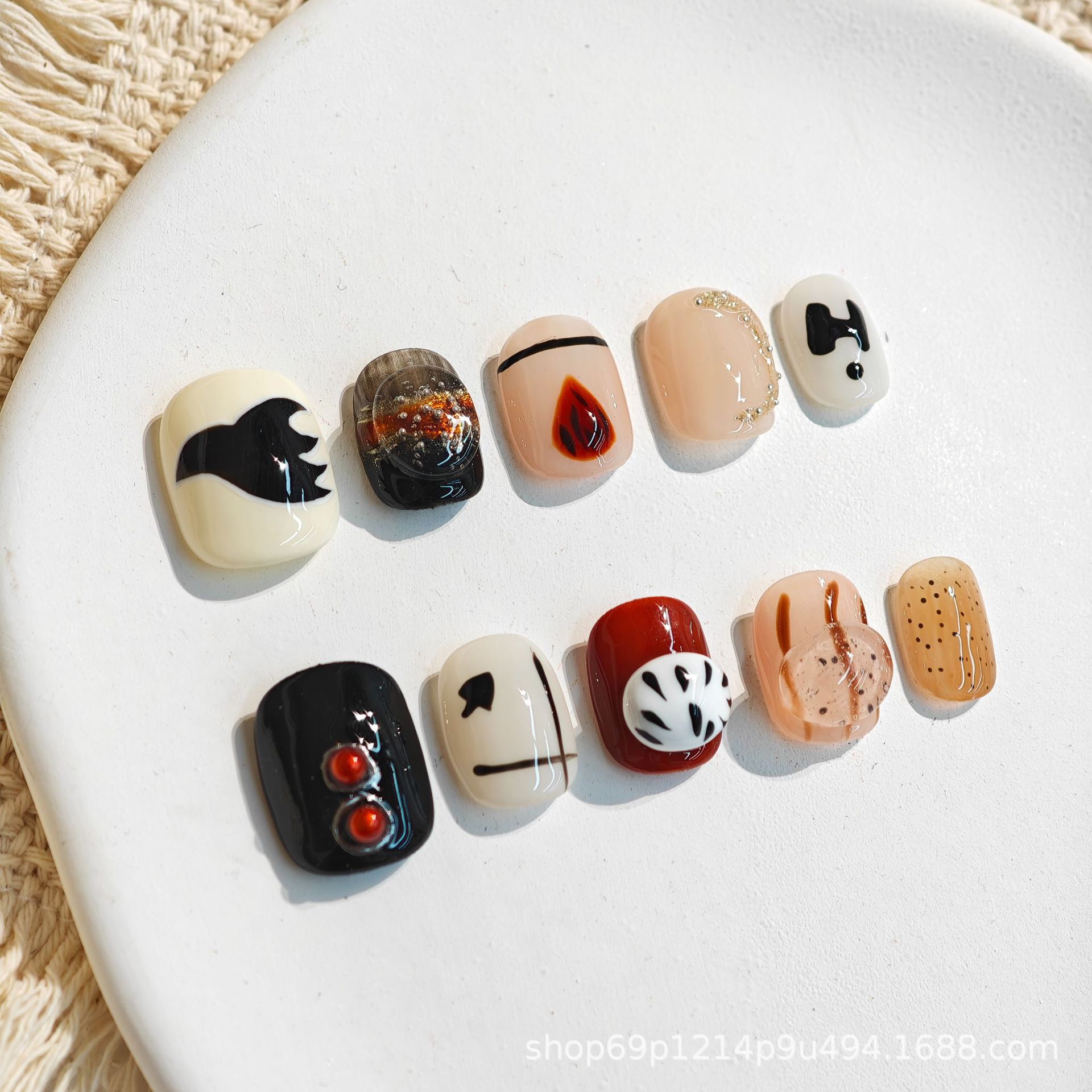 T Nails小众短款纯手工纯黑色简约亮面穿戴甲甜酷树叶条纹指甲片美甲详情1