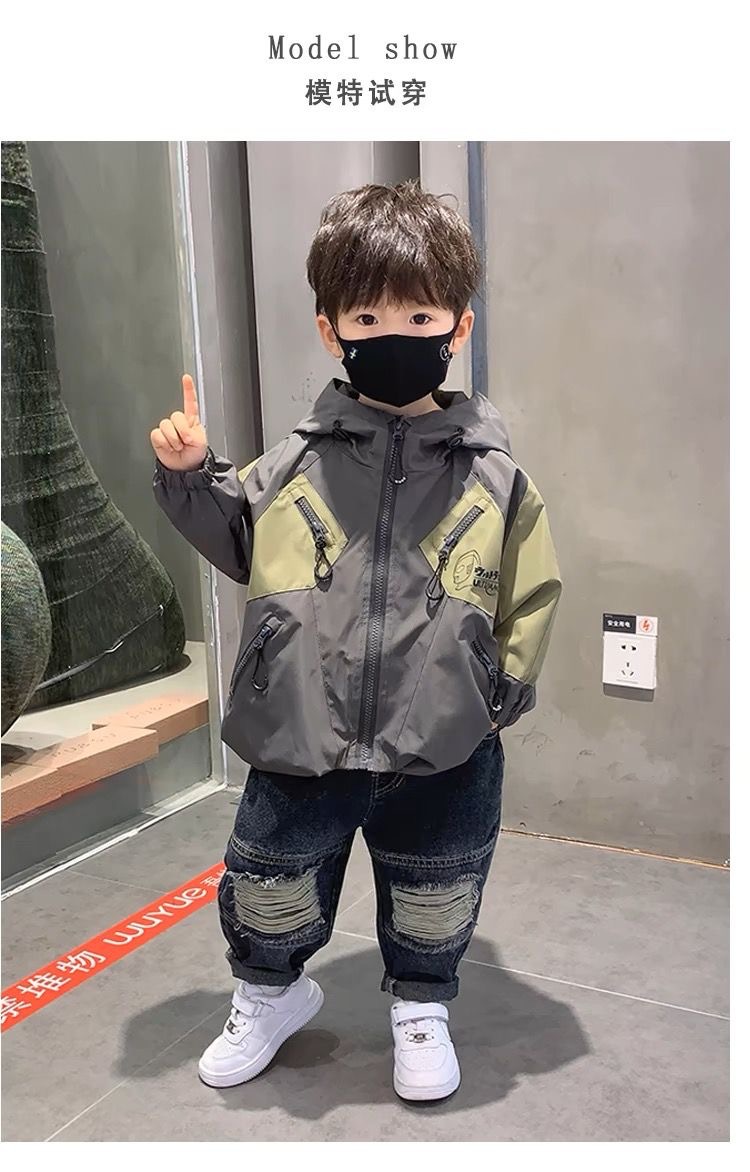 男童冲锋衣春秋款2025新款秋装儿童秋季外套工装薄款男孩连帽风衣详情13