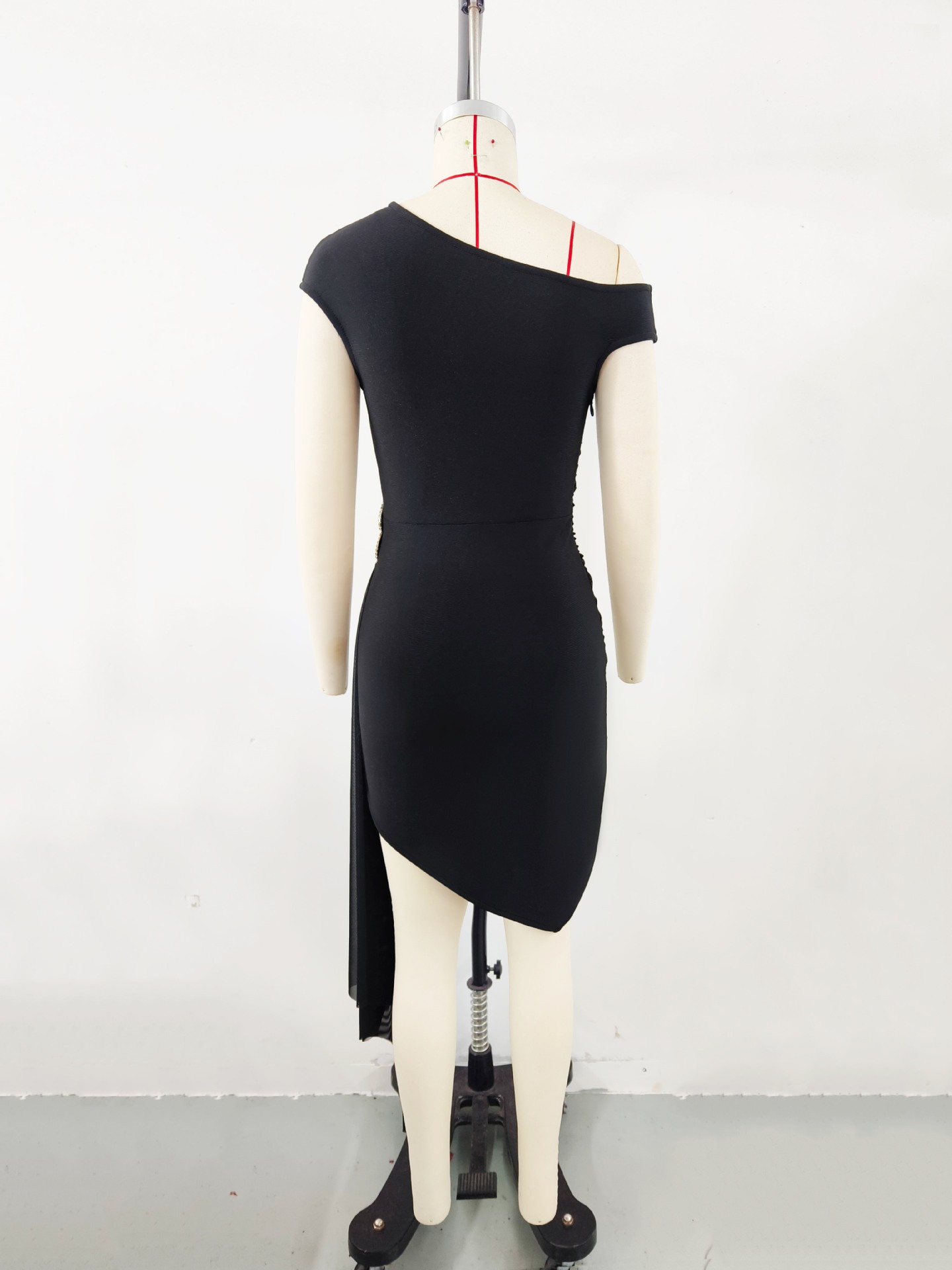 御姐风女装2025春夏斜肩花朵高品质大牌Elegant连衣裙派对小礼服详情19