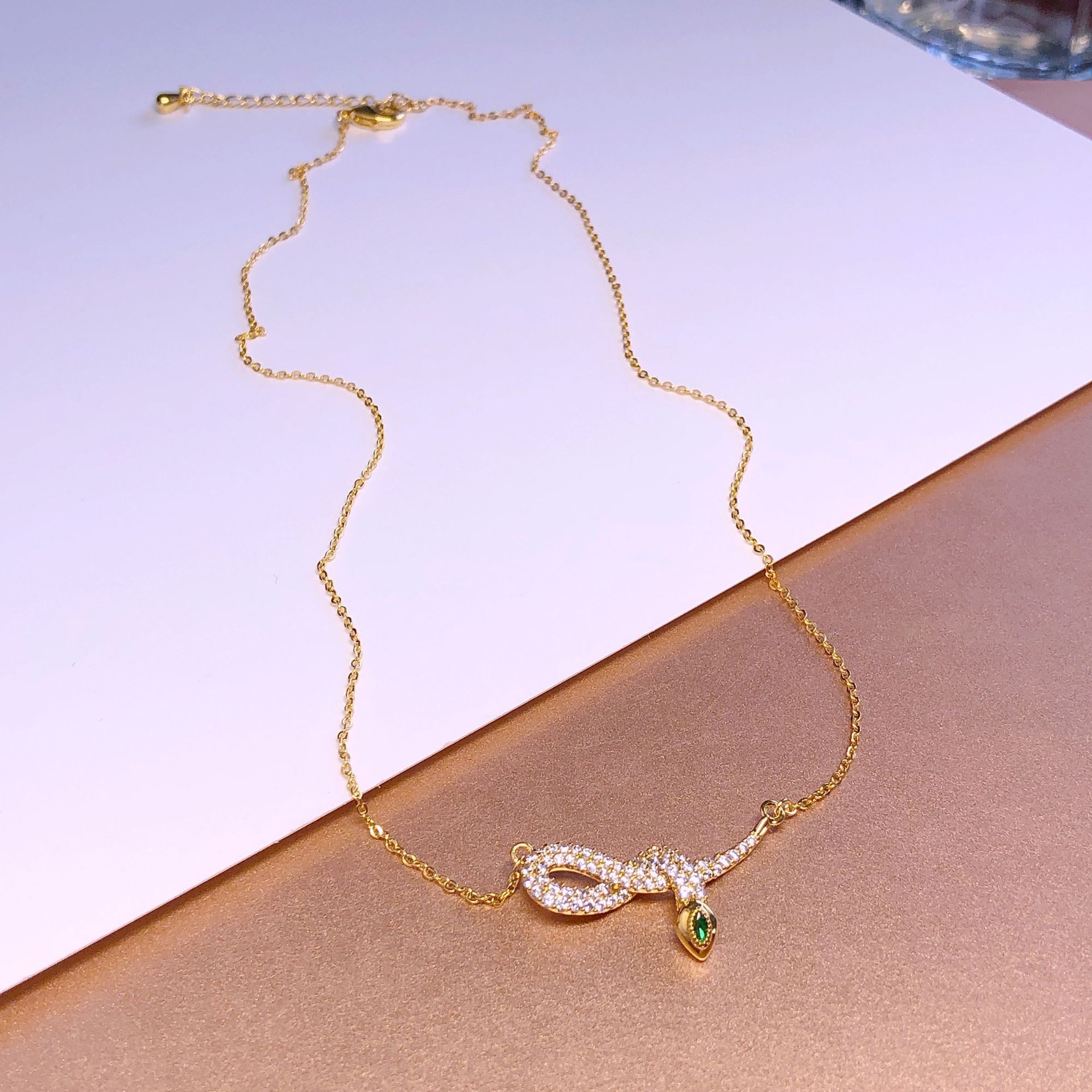 Bigote mujer nuevo collar con diamantes multimodelo zodiaco serpiente simple clavícula niche ins wind collar pic 8