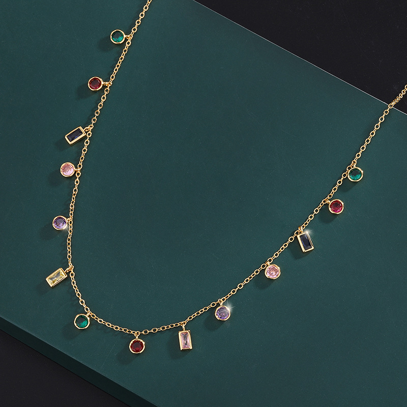 Zhuang Shengsheng Jewelry offers a wide range of new European and American personalized color-matched glass stone bracelets and necklaces for women, as well as wholesale of elegant female accessories pic 5