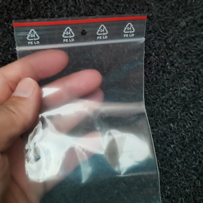 打孔密封袋8*14cm透明袋封口上印刷白色环保回收标志PE LD自封袋详情1