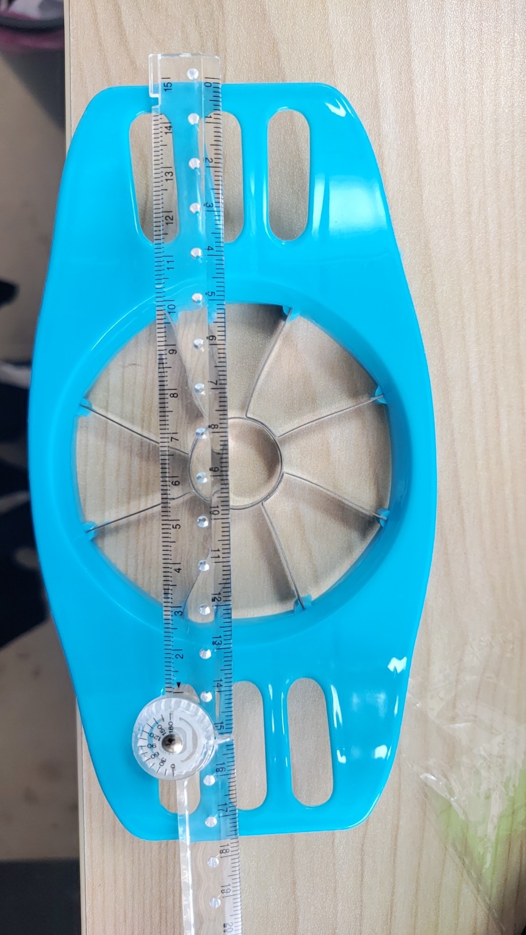 跨境专供现货塑料苹果核去除器水果分离切割器厨房不锈钢小型工具日用百货详情16