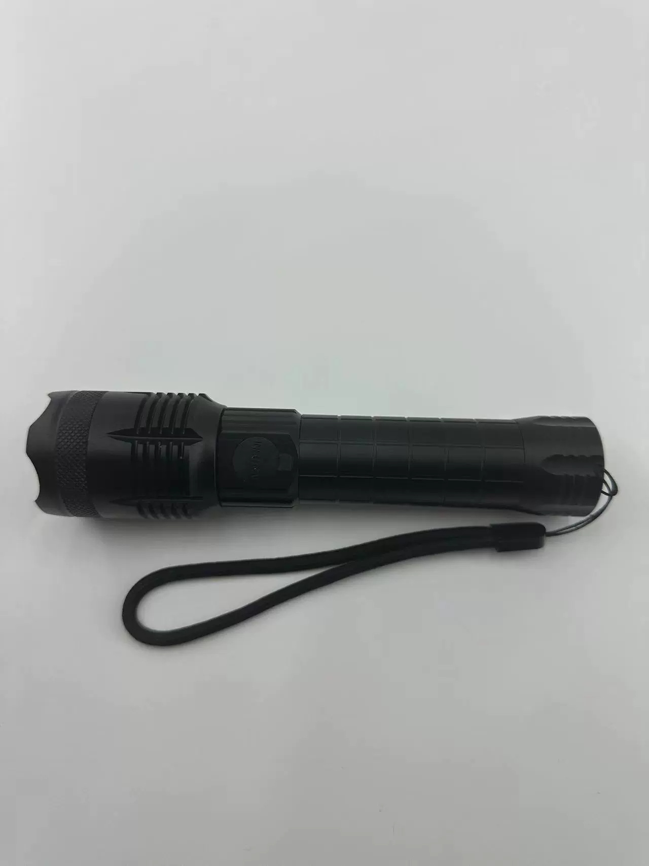 新款亚马逊跨境伸缩手多灯珠电筒白激光Type-C作战强光手电筒批发详情4