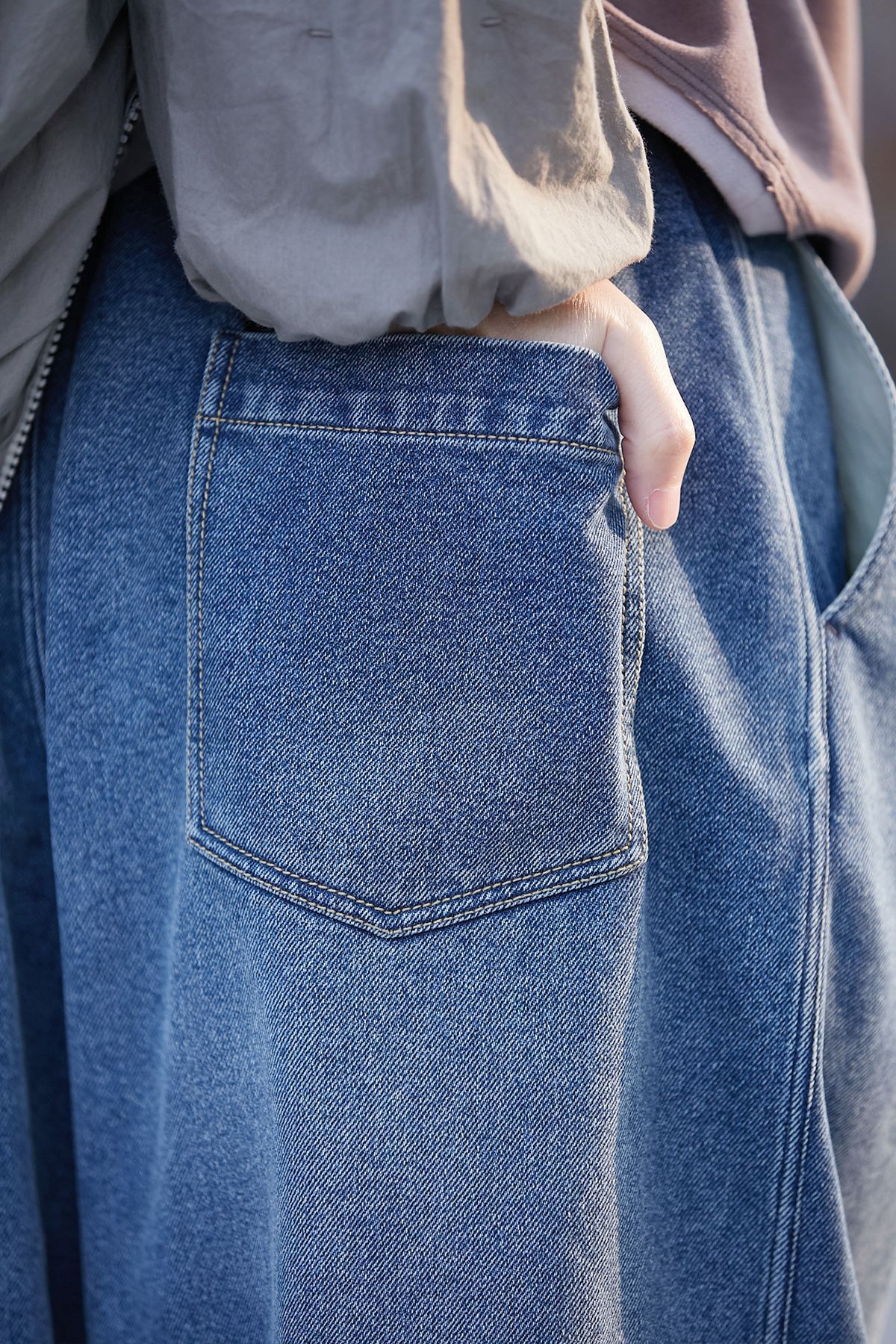 2025春秋款少年蓝色文艺小众松紧腰传统水洗磨毛休闲牛仔裤详情38