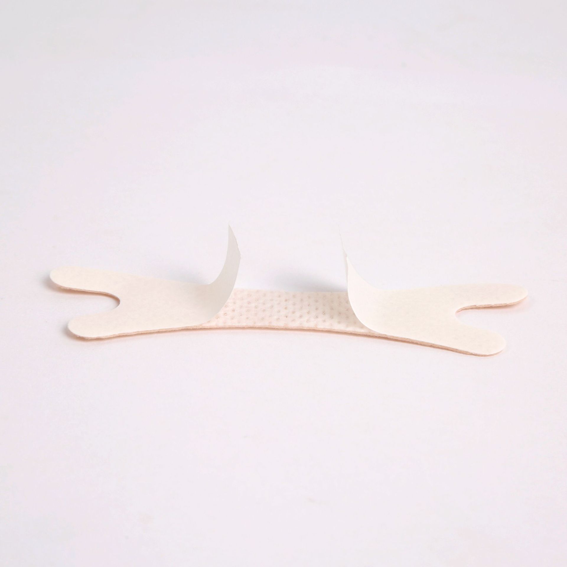 仅供跨境源头工厂跨境外贸代加工物理扩张睡眠通气成人儿童鼻贴详情7