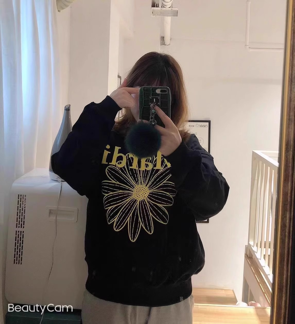 现货韩国潮牌Mardi卫衣女小雏菊24新款印花圆领上衣一件代发详情46