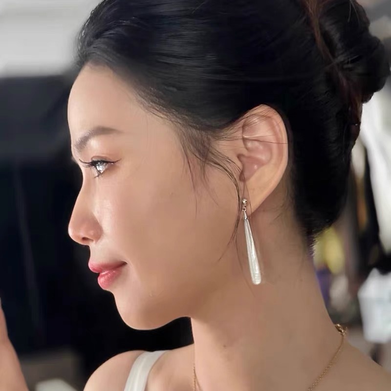 秋冬新款木纹石白贝母Teardrop耳环气质轻奢显脸瘦长款泪滴耳坠详情11