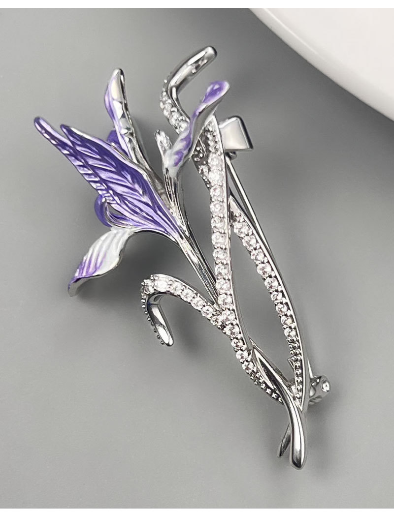 The elegant purple enamel iris flower brooch exudes a fashionable and versatile charm. It is a new oil-drip flower brooch for women pic 12