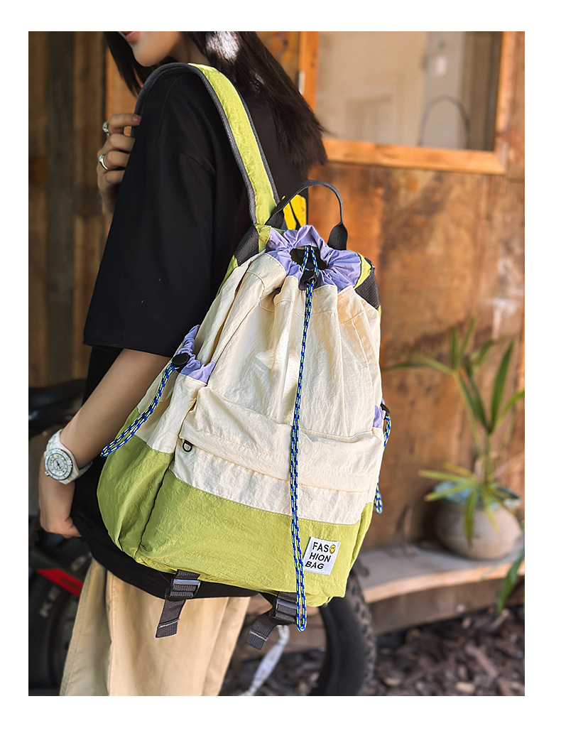 新款束口抽绳双肩包大容量休闲包户外运动登山包超轻量旅行背包详情9