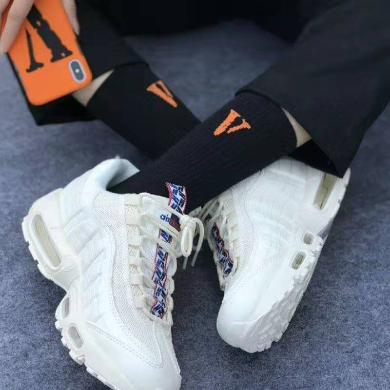 秋冬季时尚全棉防臭吸汗男士潮流袜子夏季学院风纯棉中筒运动袜子详情5