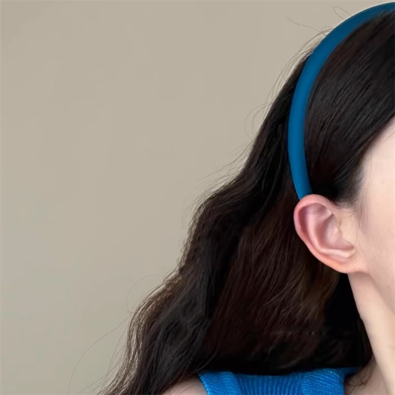 Summer whitening retro blue satin hairband, simple Korean style versatile headband, elegant sponge light luxury, niche hair clip pic 4