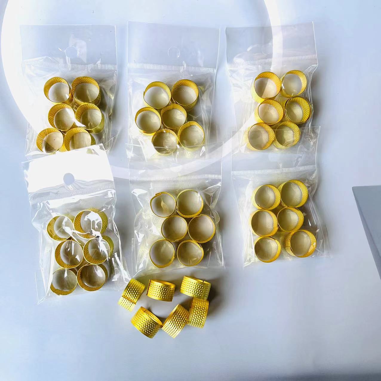 【 Zone 1-6 】6 pieces of thimble, 20 yuan per pack, 2000 yuan per box. Adjustable ring thimble, round finger cots, household handcrafted gold thimble hoops, sewing tools, 1 yuan supply pic 3