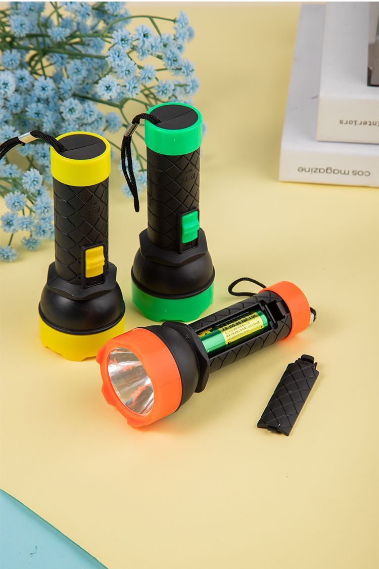 Factory direct sales of handheld mini flashlights with replaceable batteries and No. 5 batteries. Portable small flashlights for student dormitories pic 7