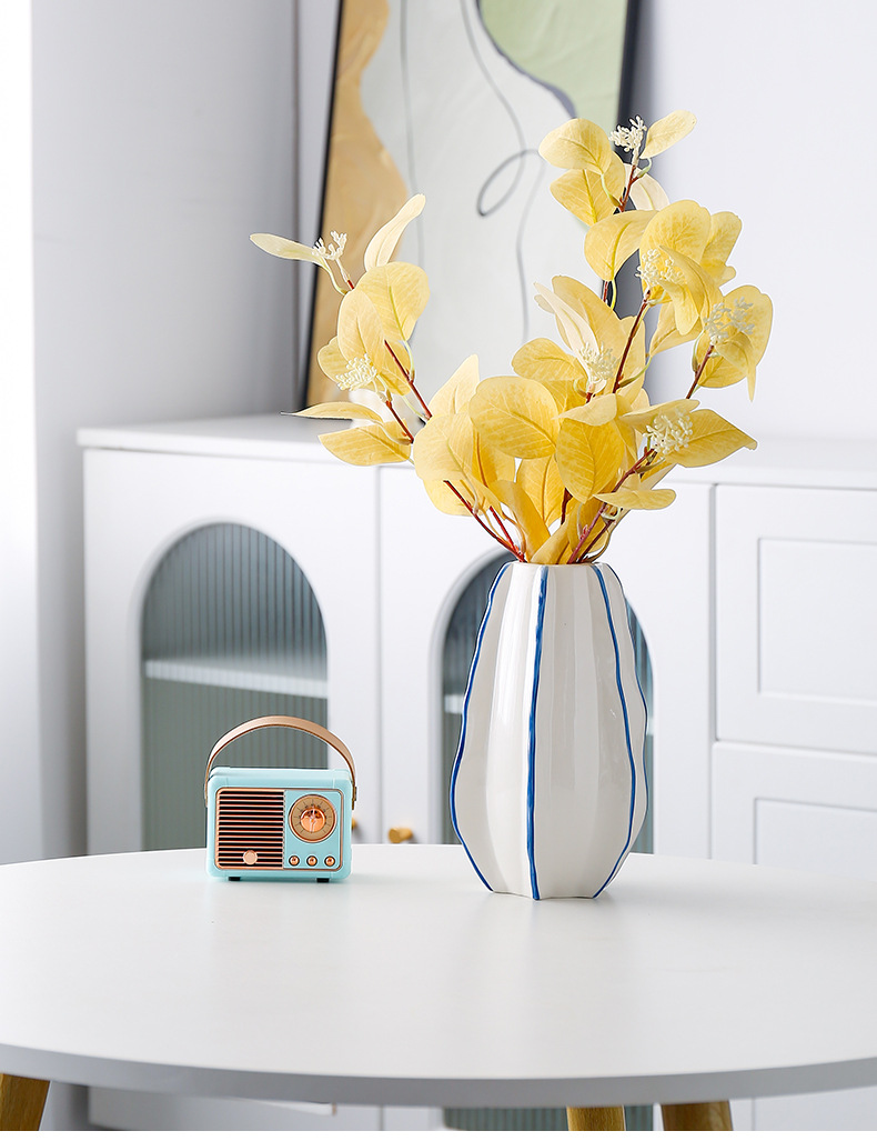 2025 Modern and simple white ceramic vase ornaments, creative hand-painted dried flower arrangement for the living room entrance, sample room soft decoration vase ornaments, vase home ornaments, porcelain vase handicrafts pic 16