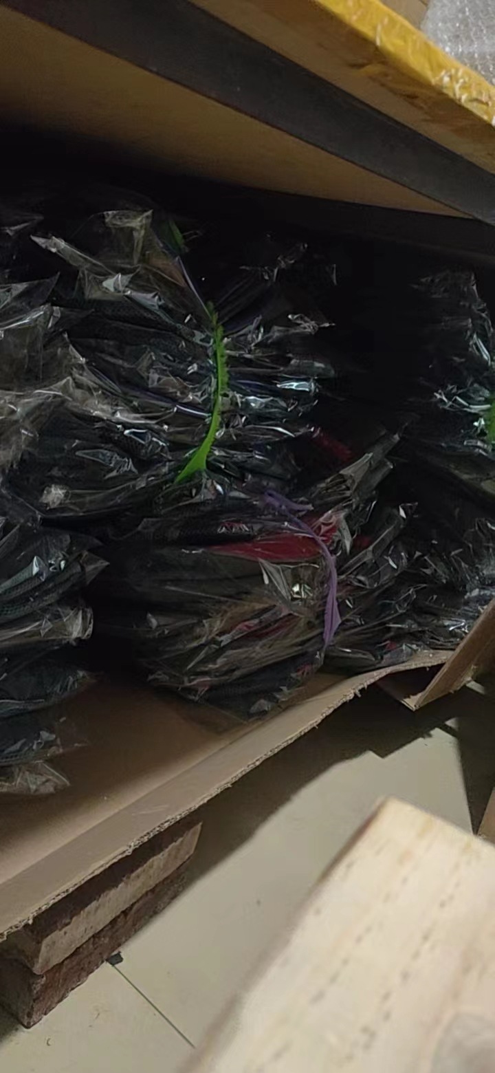 宠物包斜挎外出便携包狗狗胸前宠物背包透气宠物单肩包斜挎包批发详情17