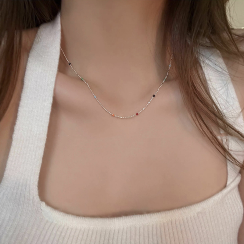 Colorful stacked beaded silver necklace, dopamine outfit necklace, light luxury and niche design sense collarbone chain necklace pic 3