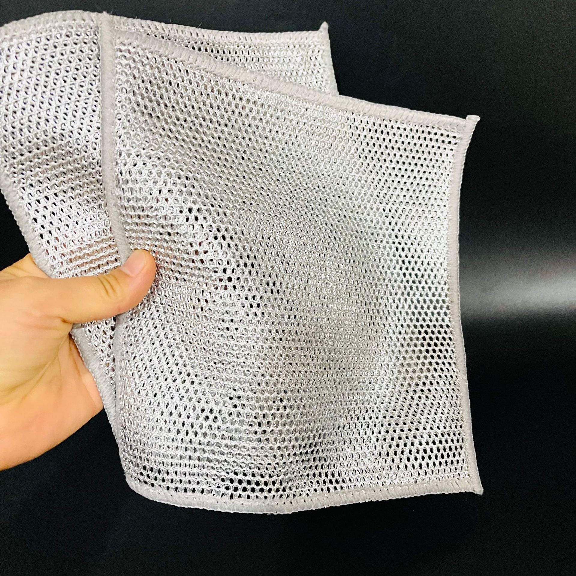 【 Zone 2-13 】20*20【 Silver Thread 】 Cloth 150/ bundle 3000/ piece Double-layer silver thread Fine small hole Scouring pad, Bing Lon silver thread Dishwashing cloth, Pot and bowl Scrubbing Douyin Bestseller 1 yuan wholesale pic 6