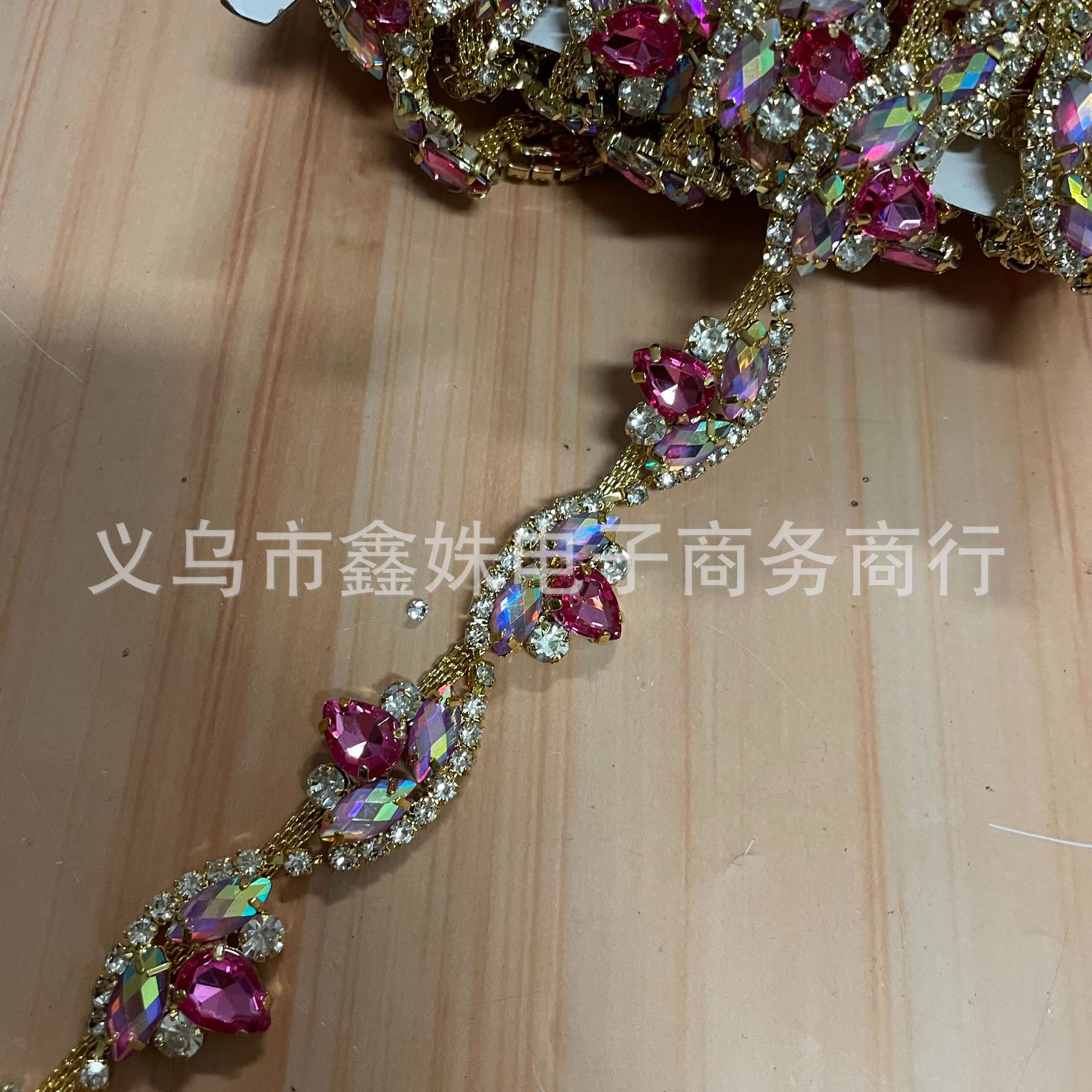 新款缝珠花边贴花钻花 服装辅料礼服配饰详情10