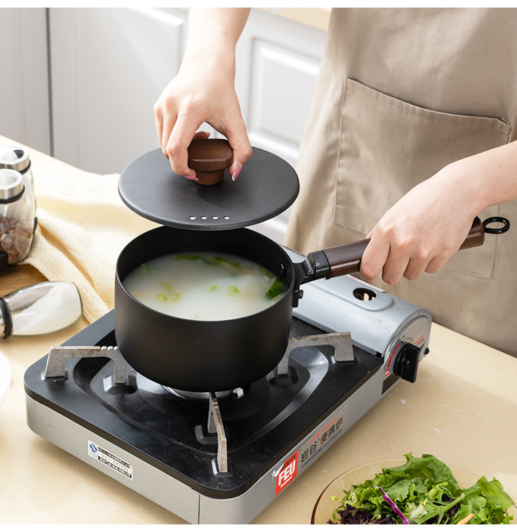 跨境加厚老铁锅不粘锅具四件套铸铁炒锅厨房高档礼品组合套装批发详情8