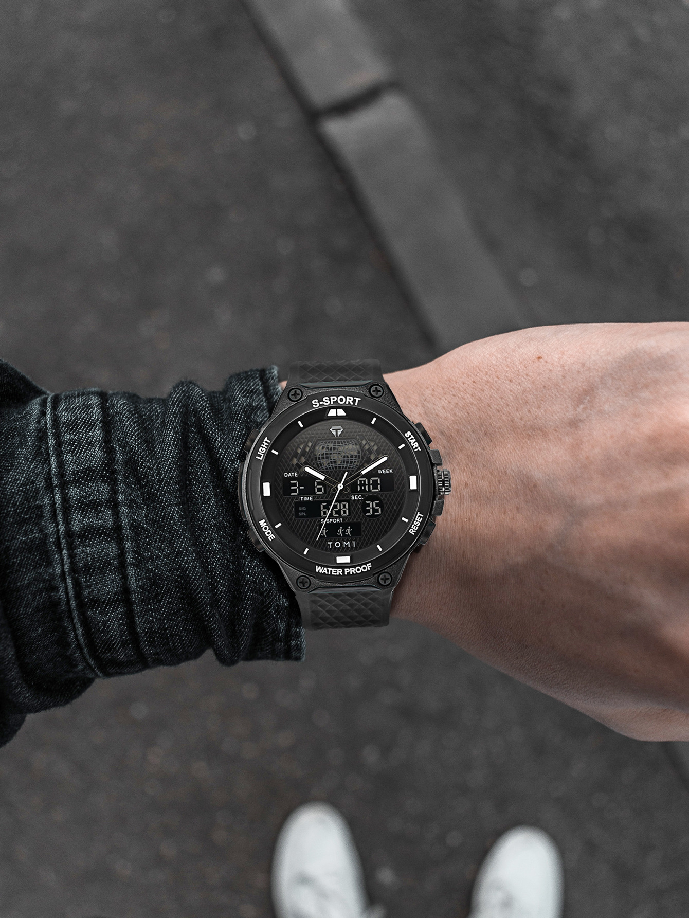 TOMI数字指针双显示创意休闲手表男士学生运动防水表高颜值石英表详情2