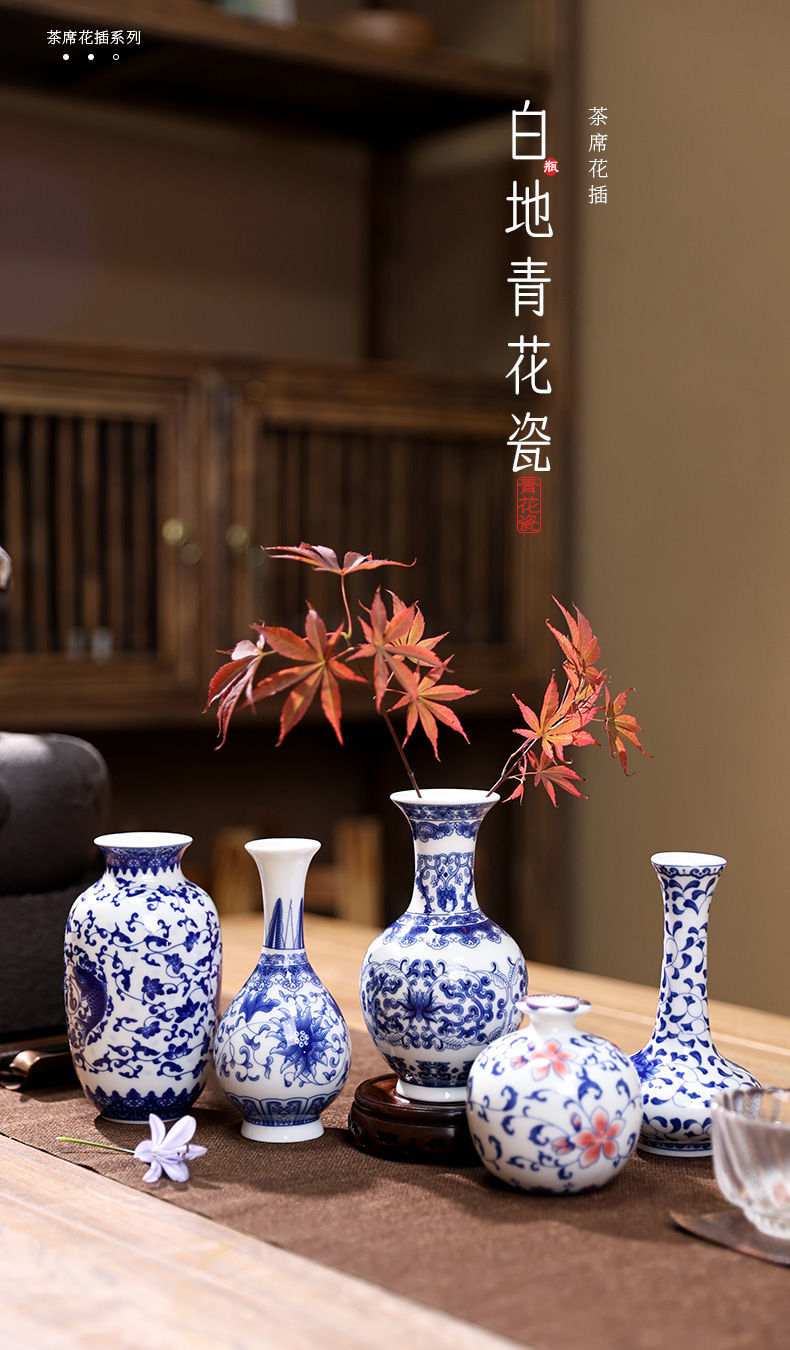 Small mouth celadon vase, blue and white porcelain vase, mini water storage, Jingdezhen flower arrangement, tea ceremony small vase pic 12