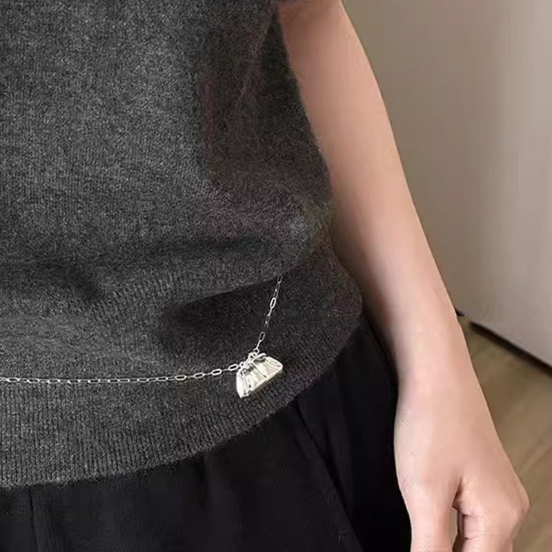 迷你包包吊坠项链女高级感轻奢小众设计毛衣链秋冬新款卫衣链配饰详情9