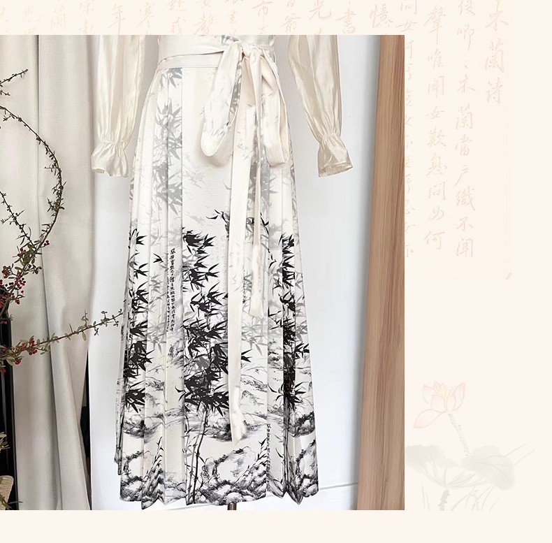 Ink-dyed bamboo leaf and horse face skirt for women in 2024, a piece of Chinese traditional style. Try the retro pleated skirt with chiffon satin print and Chinese fashion pic 11