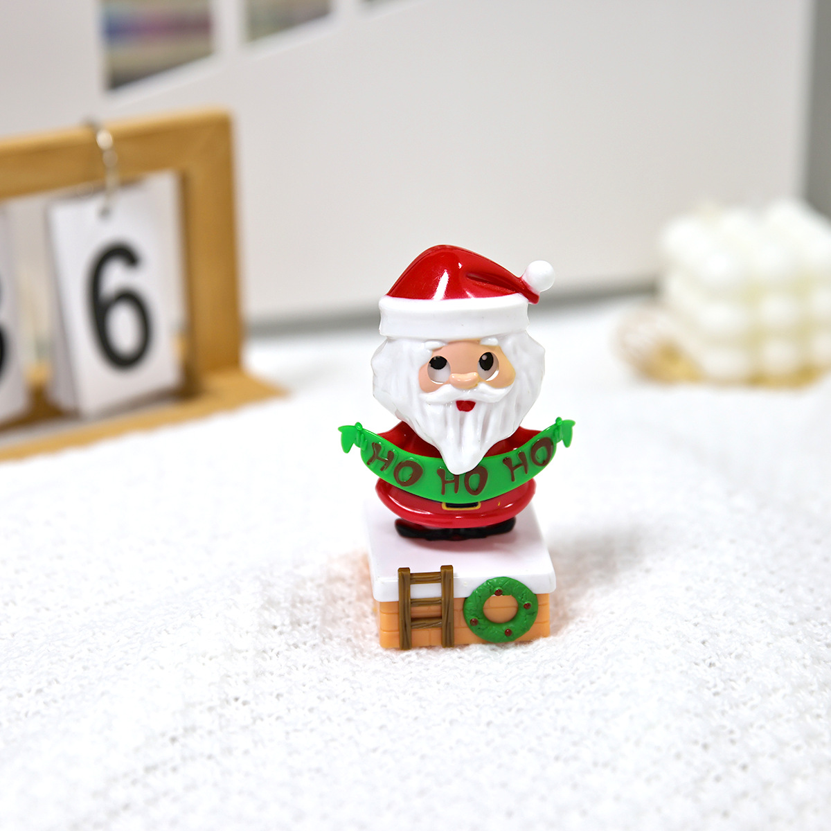 Cross-border new product Santa Claus HOHOHO green banner solar automatic rocker is available for wholesale and consignment pic 3