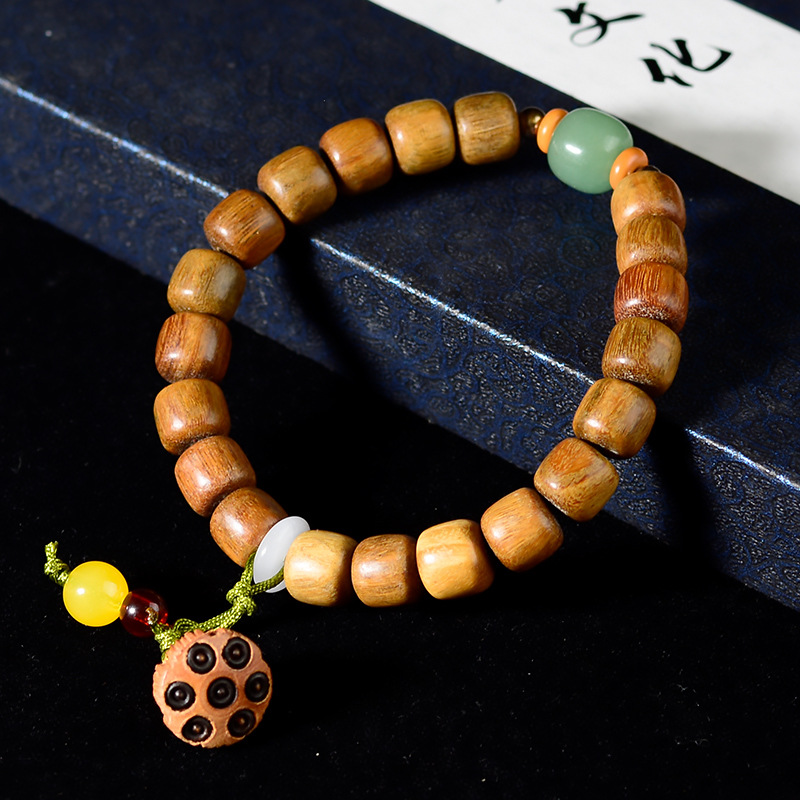 Wholesale of live-streaming promotion products: Green sandalwood, black rosewood, purple sandalwood, bamboo joint Barbie sandalwood luminous perpetual night running ring bracelet pic 20